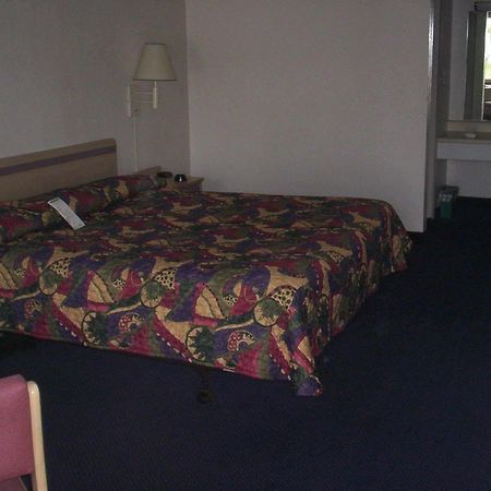 Oyo Hotel New Port Richey Gulf Beach Us 19 Exteriör bild